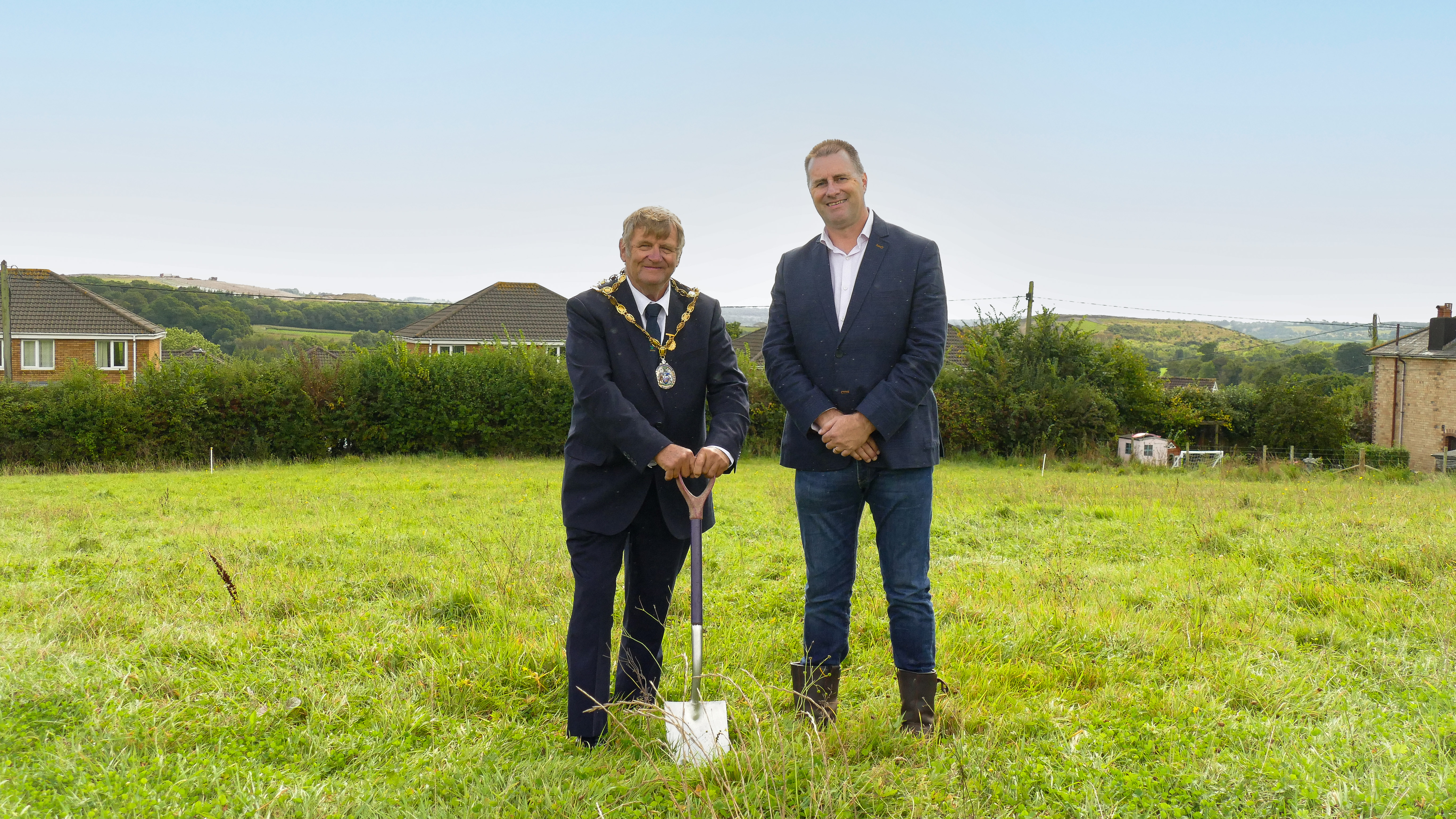 Councillor joins Baker Estates to break ground at new residential development in  Chudleigh Knighton which will benefit the local community by £1.7m